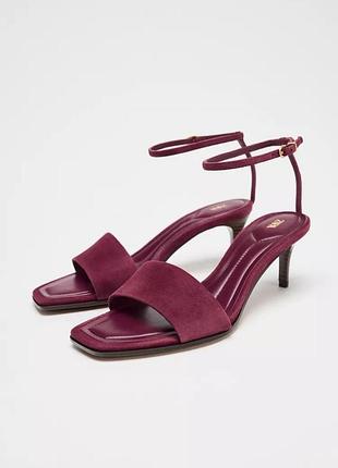 Замшеві мʼякі бордові босоніжки на невисоких підборах 38 zara