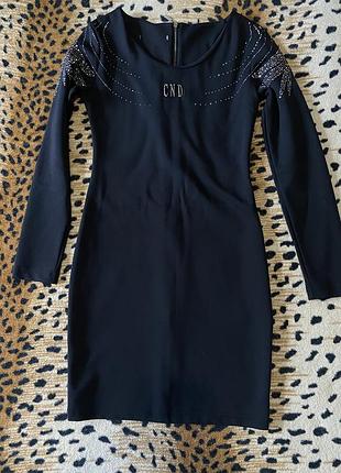 Тепла вечірня сукня з камінцями