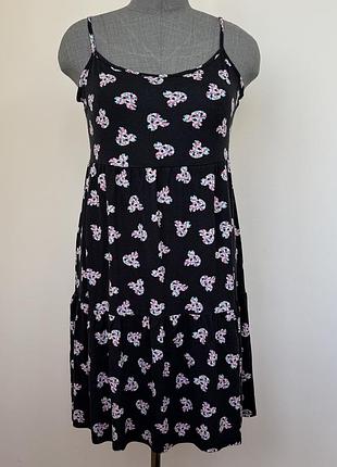 Жіноча трикотажна чорна сукня з принтом мікі маус, жіноча легка літня сукня. жіноча сукня для дому