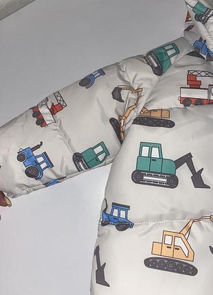 Фірмена куртка 2