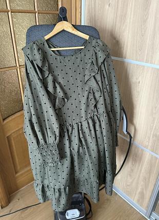 Жіноча сукня на осінь