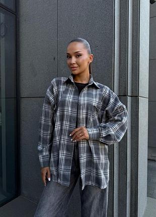 Женская рубашка в клеточку ткань фланель