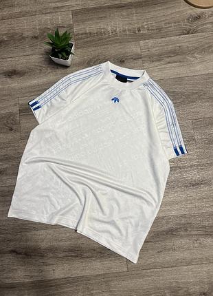 Футболка adidas wang