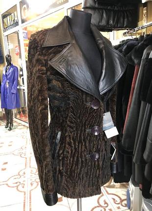 Каракуль куртка,натуральна,астраган,ктеплена куртка
