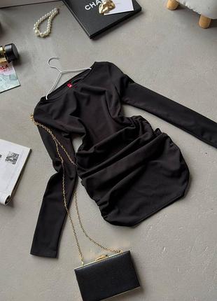 Жіноча сукня