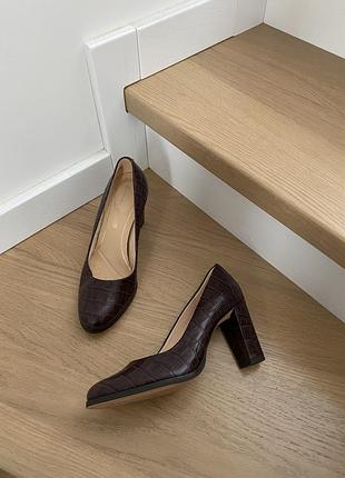 Туфлі шкіряні clarks