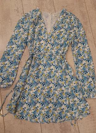 Красивое нежное платье платье желто голубое