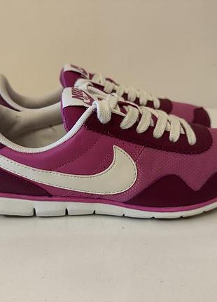 Кросівки жіночі nike victoria nm
