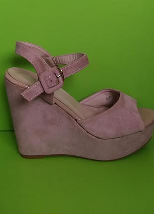 Розовые пудровые босоножки на танкетке mei de li, 39