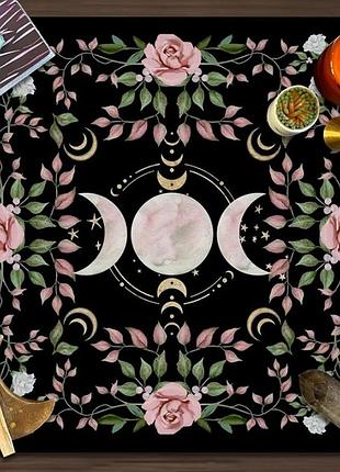 Скатертина для таро та рун із квітами трояндами та потрійний місяць атарне покривало чорне