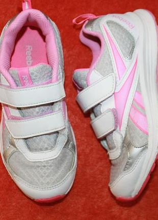 Кроссовки фирмы reebok 31 размер по стельке 20,5 см
