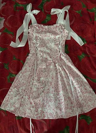 Сукня coquette біла в рожеву квіточку shein