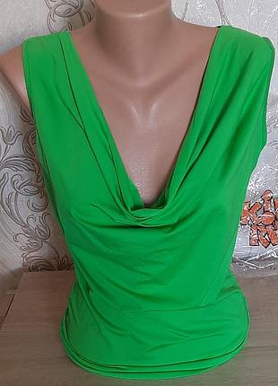 Майка яркого цвета