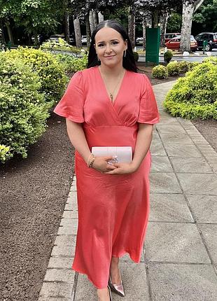 Платье атласное вискозное marks &amp; spencer, батал, размер 54