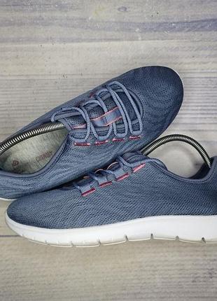 Кроссовки clarks