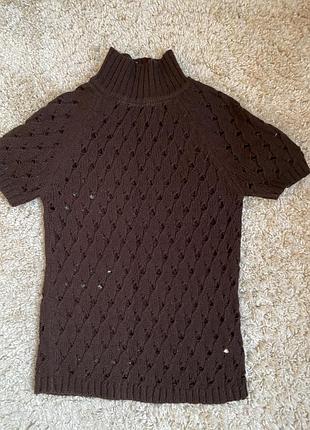 Женская трикотажная кофта с перфорацией