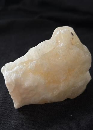 Жовтий кальцит – рідкісний дар природи з україни