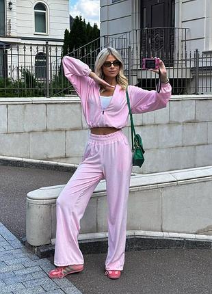 Новинка❤️
велюровый костюм