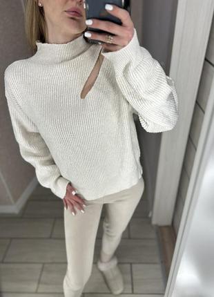 Светр теплий