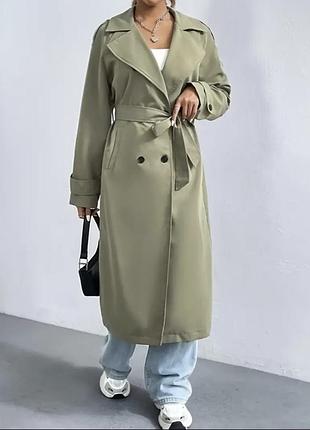 Тренч хакі