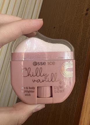 Essence хайлайтер