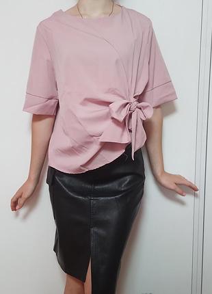 Блуза с завязкой бант розовая
