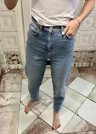 Джинси жіночі світлі