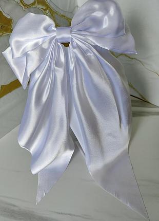 Заколка бант для волосся в білому кольорі