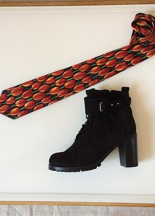 Женские кожаные демисезонн целегантные и ботильоны на каблуке