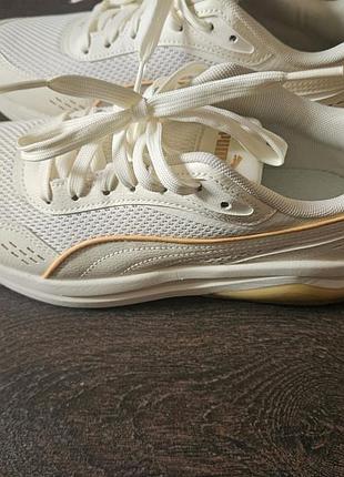 Продам фирменные кросовки puma