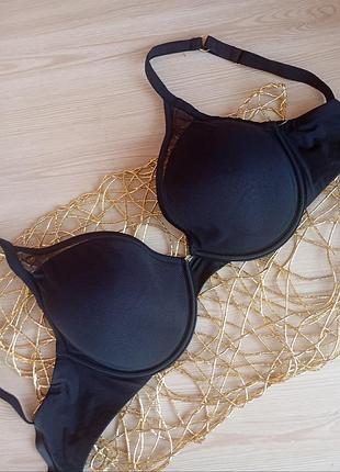 Бюстгальтер