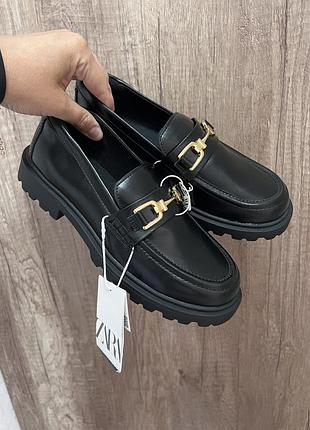 Лофери мокасини лодочки туфлі zara