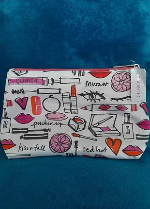 Косметичка clinique