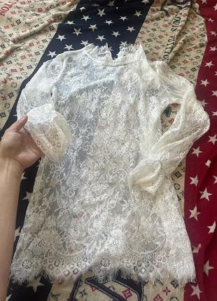 Сукня з мережива пляжне плаття