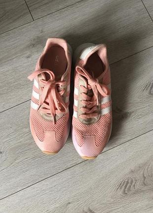 Кросівки adidas flashback