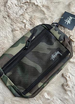 Стильна сумка від відомого бренду stussy