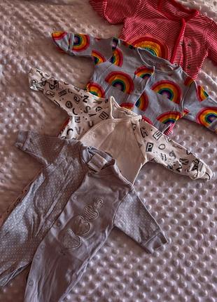 Дитячі чоловічки 56 розміру.