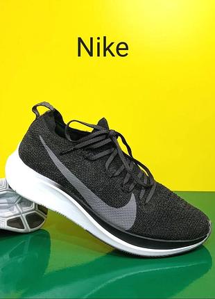 Бігові жіночі кросівки nike zoom fly flyknit оригінал