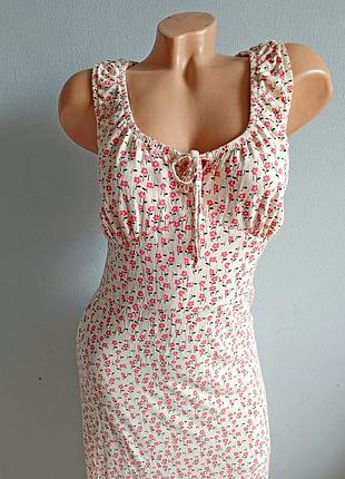 Сукня із віскози, 100% віскоза.