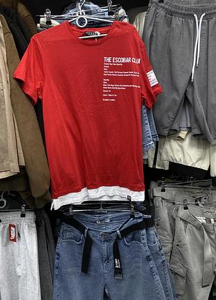 Майка червона