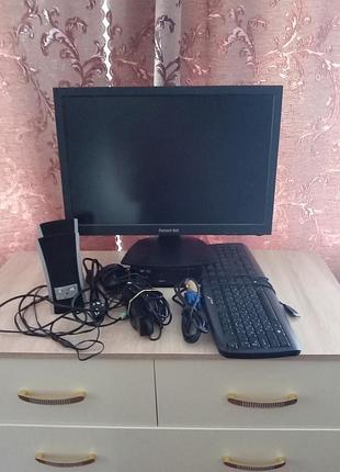 Мини пктarax( intel® core2 t7200, 3/250 gb)+монитор 22".