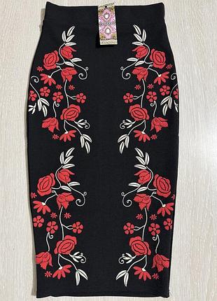 Очень красивая и стильная брендовая юбка.