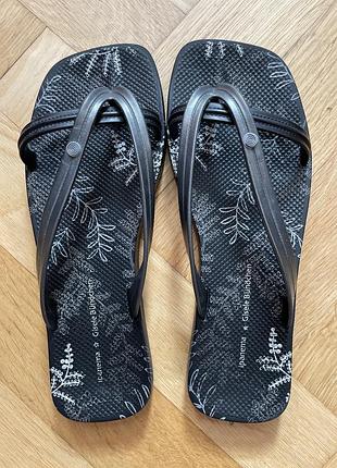 Вьетнамки. шлепанцы