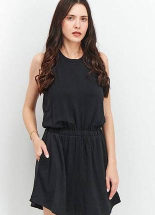 Платье черного цвета летнее