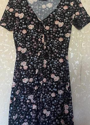 Сукня в гарному стані