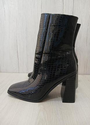 Ботильоны ботинки с квадратным носком женские лаковые