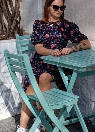 Легкое цветочное свободное платье с воротничком