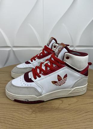 Оригінальні дитячі кросівки drop step