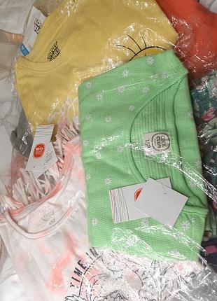 Лот детской одежды от тм cool club (лето) размеры от 116 см. до 164 см.
вес 5,43 кг.