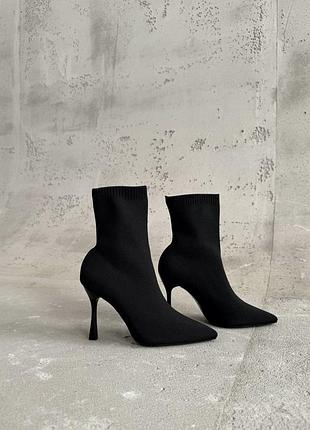 Жіночі ботильйони чулок